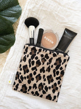 Load image into Gallery viewer, SNACK HAPPENS™ REUSABLE SNACK AND EVERYTHING BAG