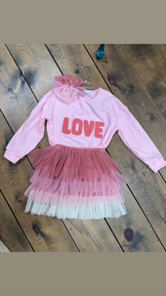 Tiered flowy skirt with matching bow - 8