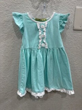 Load image into Gallery viewer, Ruffle sleeve and button dress - 2T
