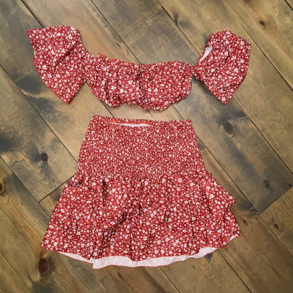 Floral skirt with cropped top - ADULT SMALL