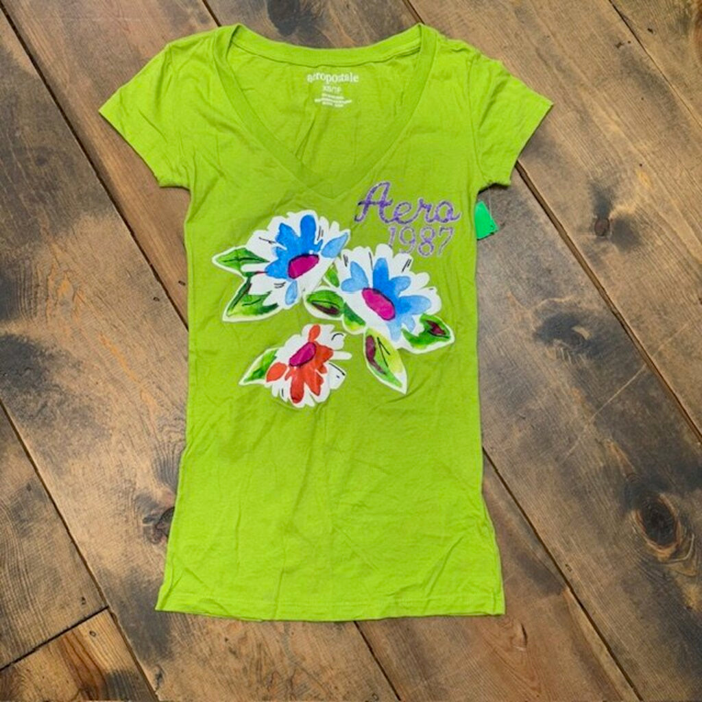 floral v-neck tee AXS