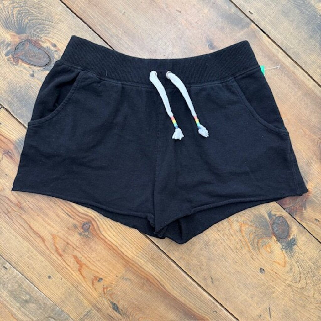 drawstring pocket shorts 12