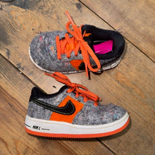 Load image into Gallery viewer, Nike air force 1 sneakers 8
