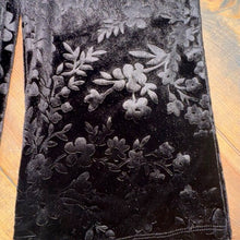 Load image into Gallery viewer, Damask Velvet Pants 6
