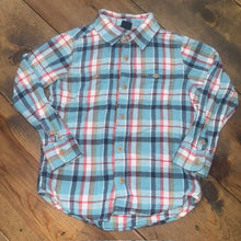 Load image into Gallery viewer, plaid flannel button down 5T
