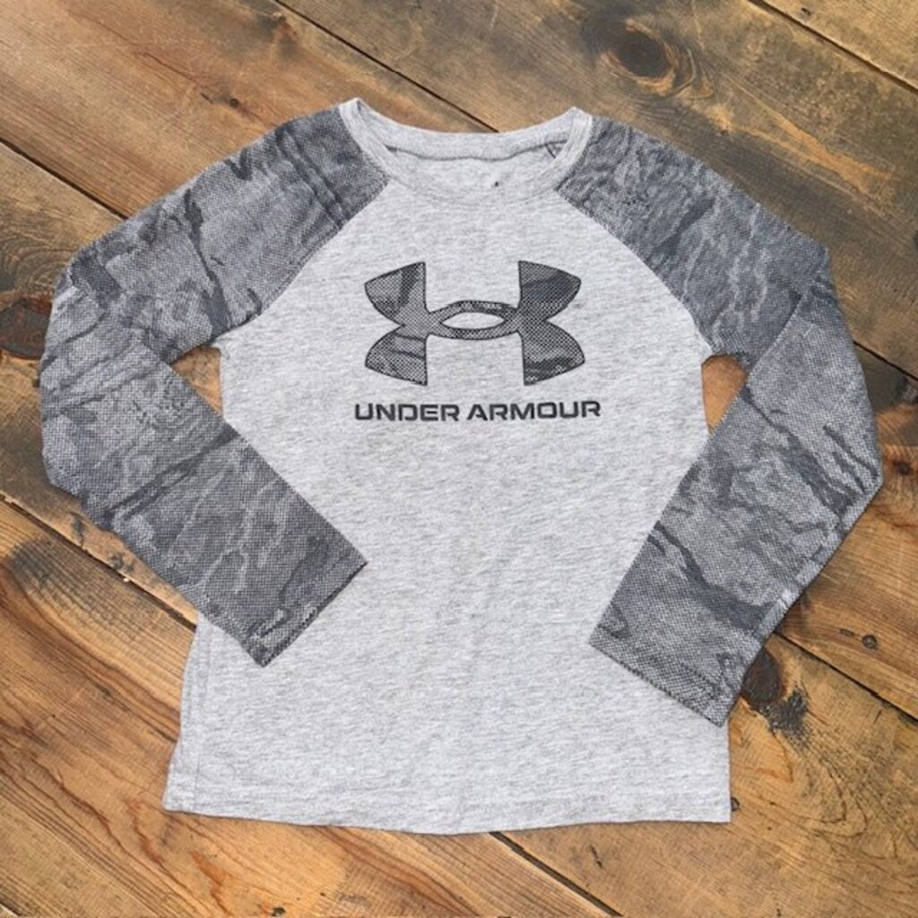 long sleeve athletic tee 6
