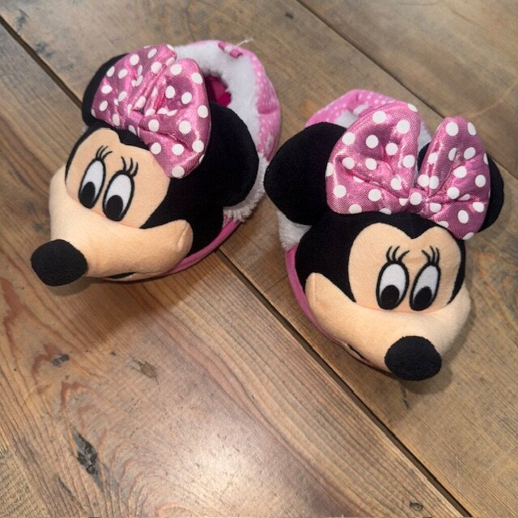 Minnie Mouse slippers 5/6
