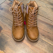 Load image into Gallery viewer, Sparkle Lace Up Boots 2
