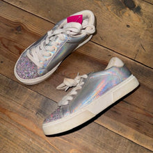 Load image into Gallery viewer, Metallic &amp; Glitter Tennis Shoes 1
