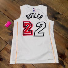 Load image into Gallery viewer, Miami Heat Jimmy Butler Jersey YS (8/9)
