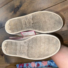 Load image into Gallery viewer, side zip high-top sneaker 4
