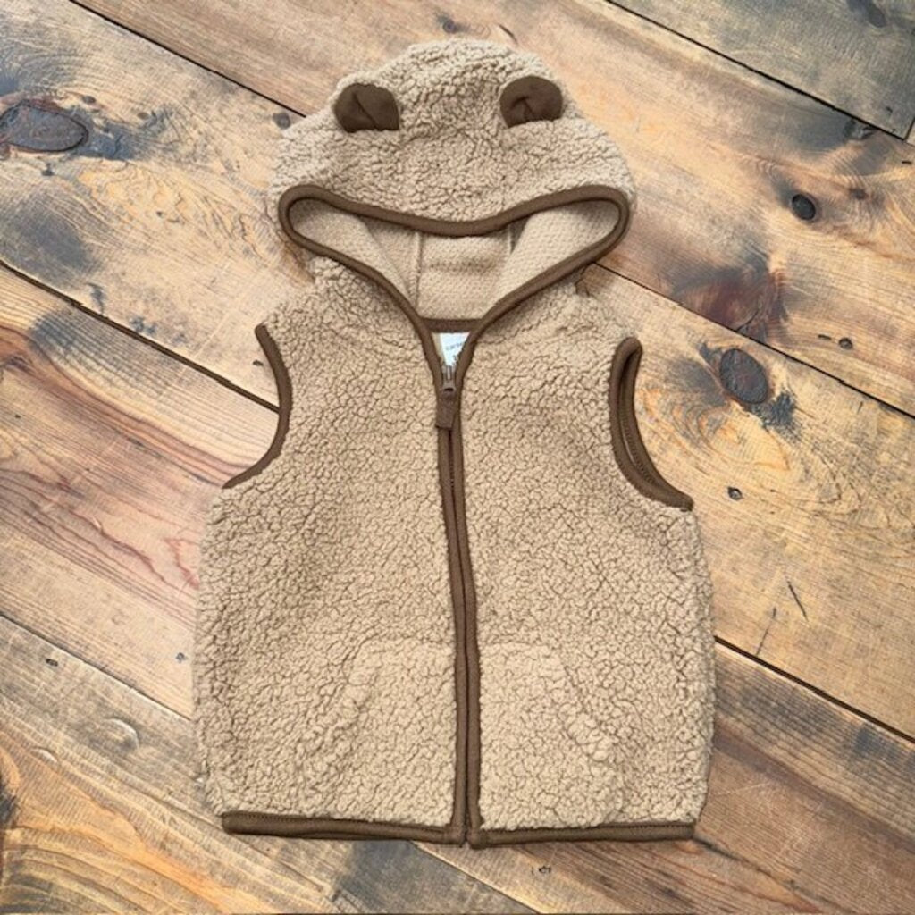 Hooded sherpa vest 18M