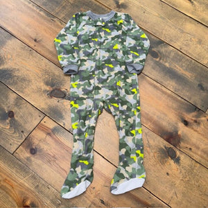 Camo fleece footie 24M