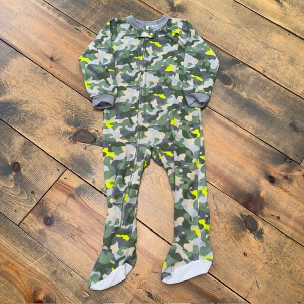Camo fleece footie 24M