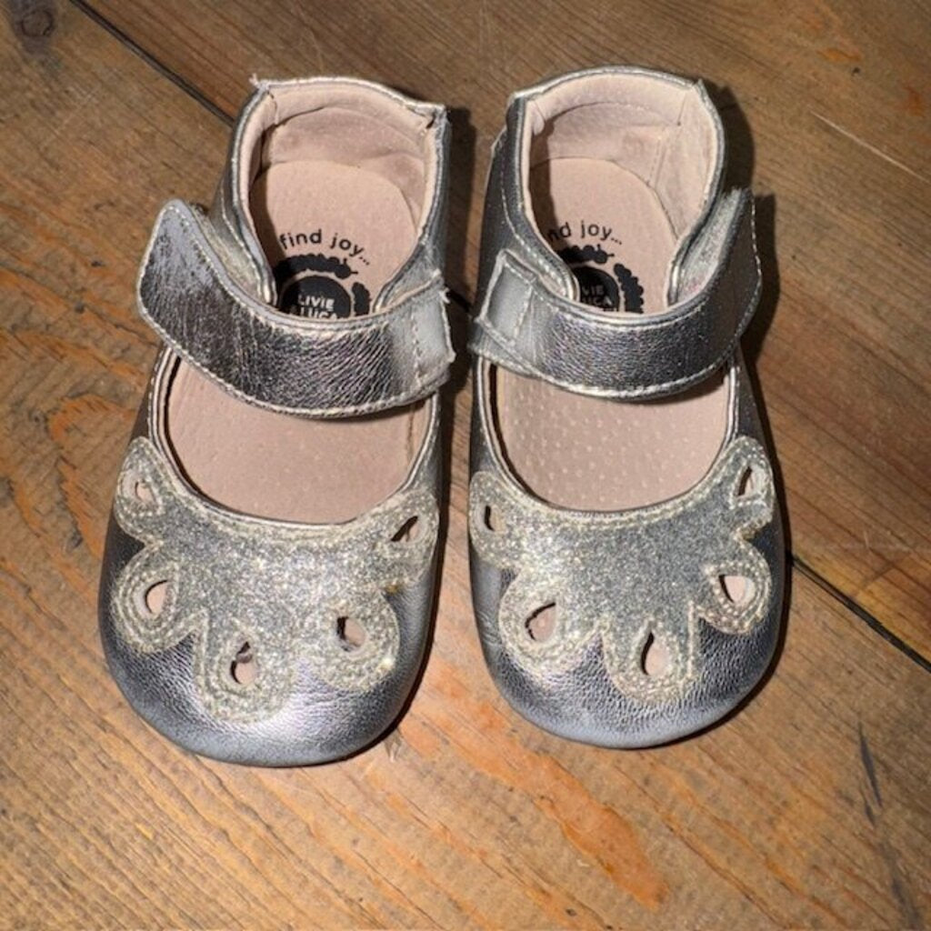 Crib Shoes 6/12M