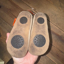 Load image into Gallery viewer, Ruffle Mary Jane Shoes 12/18M
