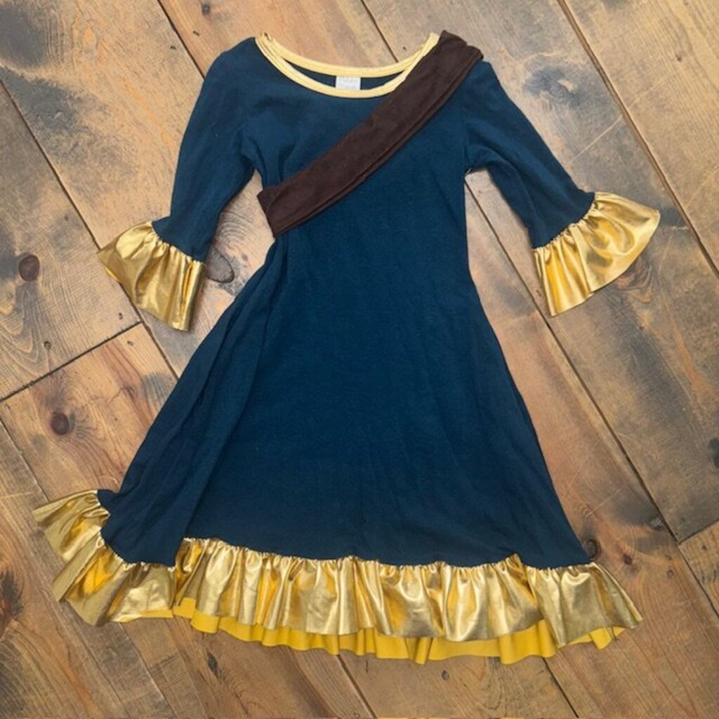 Merida inspired dress halloween costume 6