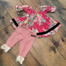 Load image into Gallery viewer, Floral Peasant Top 12M
