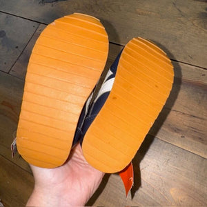 Leather velcro shoes 6