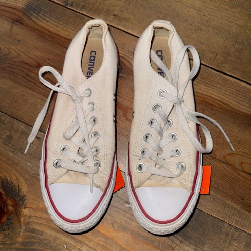 Low Top Chuck Taylors