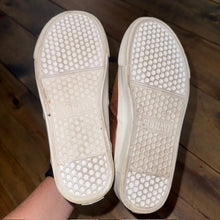 Load image into Gallery viewer, boots 4

