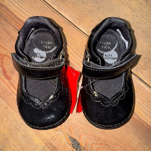Patent Mary Jane Shoes 3.5m