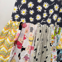 Load image into Gallery viewer, Daisy patterned tank dress 6
