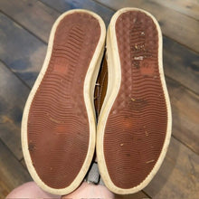 Load image into Gallery viewer, lace up dress shoes
