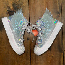 Load image into Gallery viewer, Side zip light up angel wing sneakers
