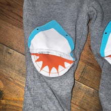 Load image into Gallery viewer, elastic waist shark knees jogger
