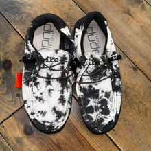 Load image into Gallery viewer, canvas slip on shoe 10 MEN
