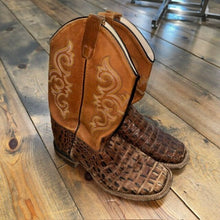 Load image into Gallery viewer, square toe cowboy boot 7 MEN
