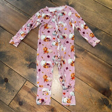Load image into Gallery viewer, Bamboo Pumpkin Zip Up Romper
