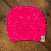 Load image into Gallery viewer, Pony Tail Knit Beanie
