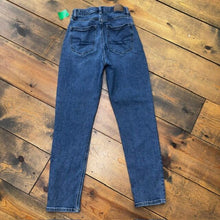 Load image into Gallery viewer, "MOM JEAN" jeans 2 REG
