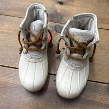 Load image into Gallery viewer, Rain/snow rubber boots 9
