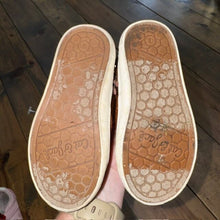Load image into Gallery viewer, velcro side zip boot 7
