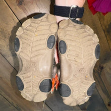 Load image into Gallery viewer, Realtree Camo Clogs 9c
