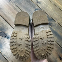 Load image into Gallery viewer, **NWT** velcro boot 6
