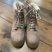 Load image into Gallery viewer, combat boot 3

