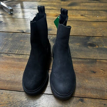 Load image into Gallery viewer, boots 7.5
