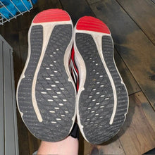 Load image into Gallery viewer, Athletic Tennis Shoes 13
