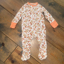 Load image into Gallery viewer, Fall Bamboo Bear Halloween Footed Sleeper 6M
