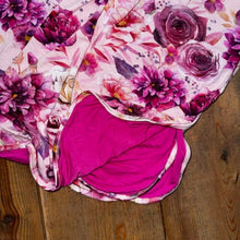 Load image into Gallery viewer, Floral Bamboo Blanket
