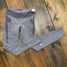 Load image into Gallery viewer, Athletic Leggings 8 (Lululemon)
