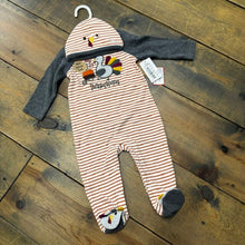 Load image into Gallery viewer, **NWT** Striped 1st Thanksgiving outfit with cap 9M
