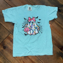 Load image into Gallery viewer, Floral Halloween Ghost tee YS 6/8
