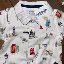 Load image into Gallery viewer, NEW! Peter Rabbit London Sleeper &amp; Hat Set 3/6M
