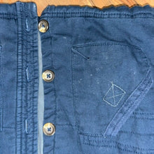 Load image into Gallery viewer, Button Vest 5T
