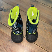 Load image into Gallery viewer, Snow Boots 5
